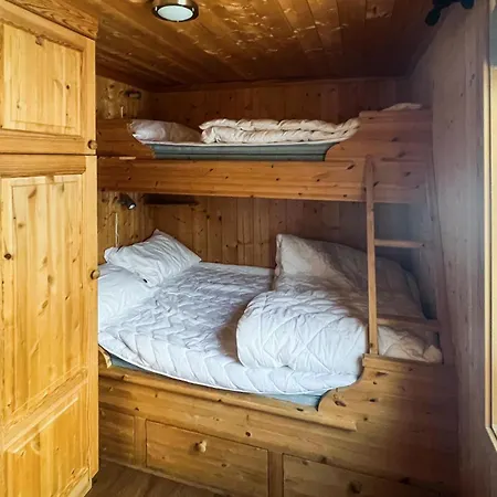 Cozy In With Wifi